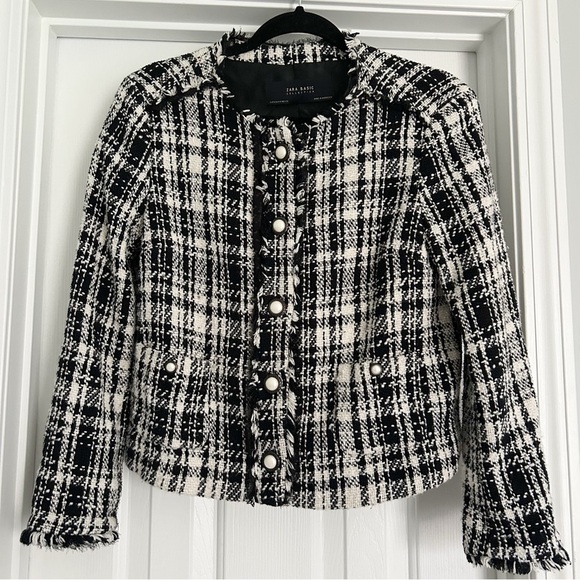 Zara Black and White Tweed Jacket Blazer with Pearl Buttons - Picture 1 of 6